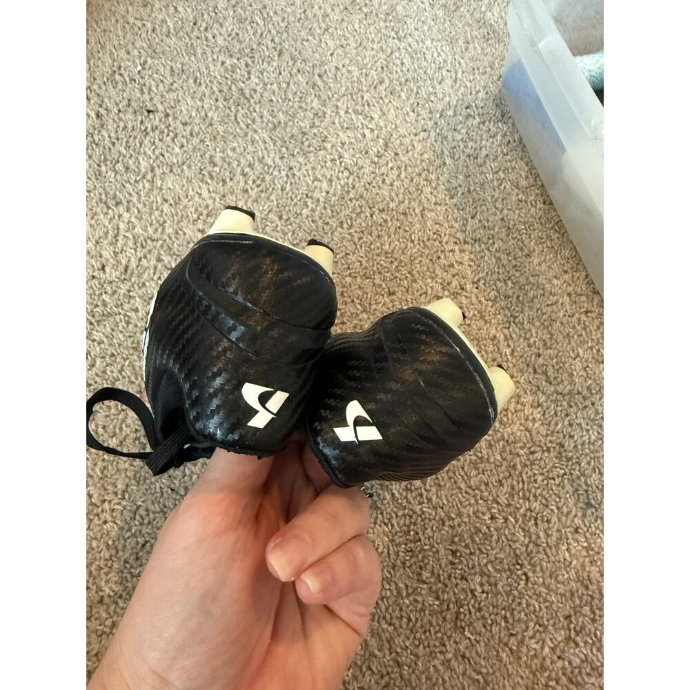 black and white Nike Bravata II Jr FG soccer cleats size 12c boys girls - Picture 3 of 7